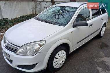 Универсал Opel Astra 2009 в 