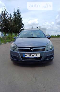 Универсал Opel Astra 2005 в Снятине