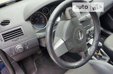 Универсал Opel Astra 2005 в Тульчине