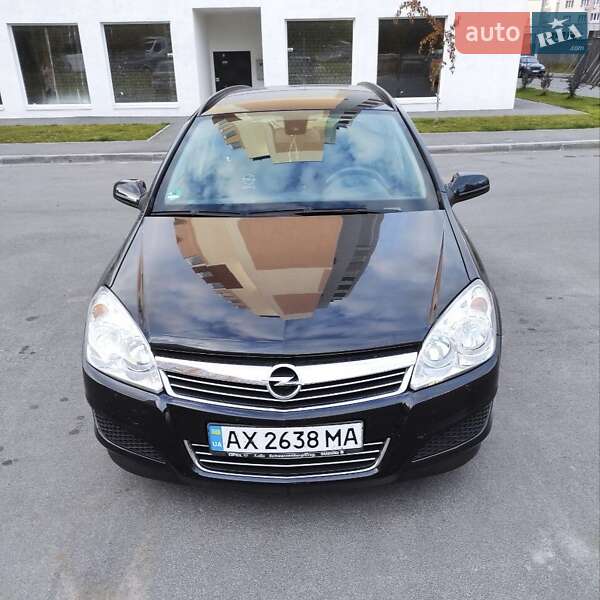 Opel Astra 2008