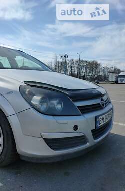 Универсал Opel Astra 2004 в Сумах