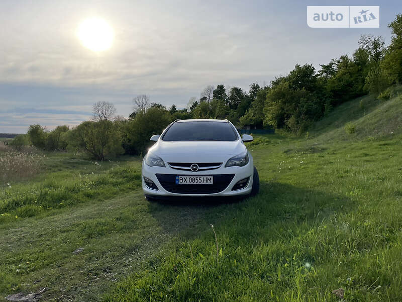 Opel Astra 2013