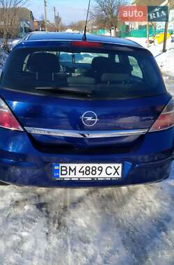 Хэтчбек Opel Astra 2007 в 