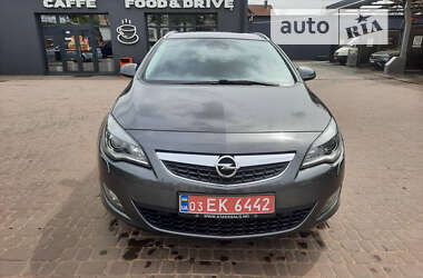 Универсал Opel Astra 2011 в Кривом Роге