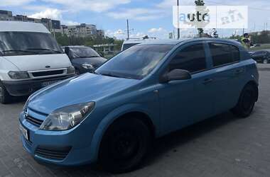 Хэтчбек Opel Astra 2005 в Львове