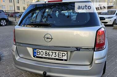 Универсал Opel Astra 2008 в Тернополе