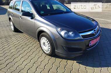 Універсал Opel Astra 2009 в Луцьку