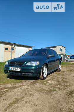 Седан Opel Astra 1999 в Глухове