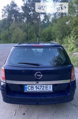 Универсал Opel Astra 2005 в Чернигове