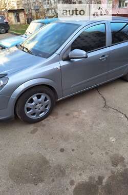 Opel Astra 2007