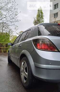 Хэтчбек Opel Astra 2007 в Одессе