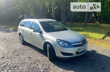 Opel Astra 2010