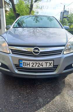 Хэтчбек Opel Astra 2007 в Одессе