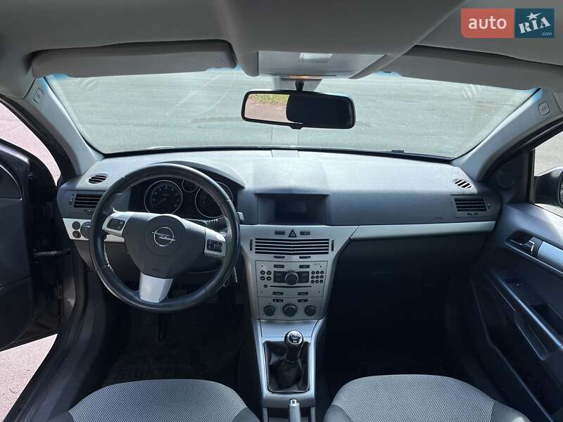 Универсал Opel Astra 2009 в Белой Церкви