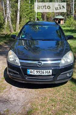 Универсал Opel Astra 2006 в Любешове