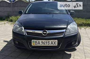 Хетчбек Opel Astra 2012 в Миколаєві