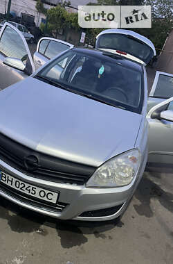 Opel Astra 2008