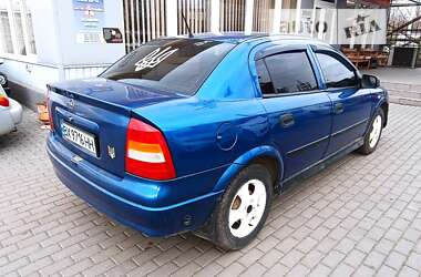 Седан Opel Astra 2005 в Николаеве