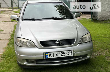 Седан Opel Astra 2001 в Бобровице