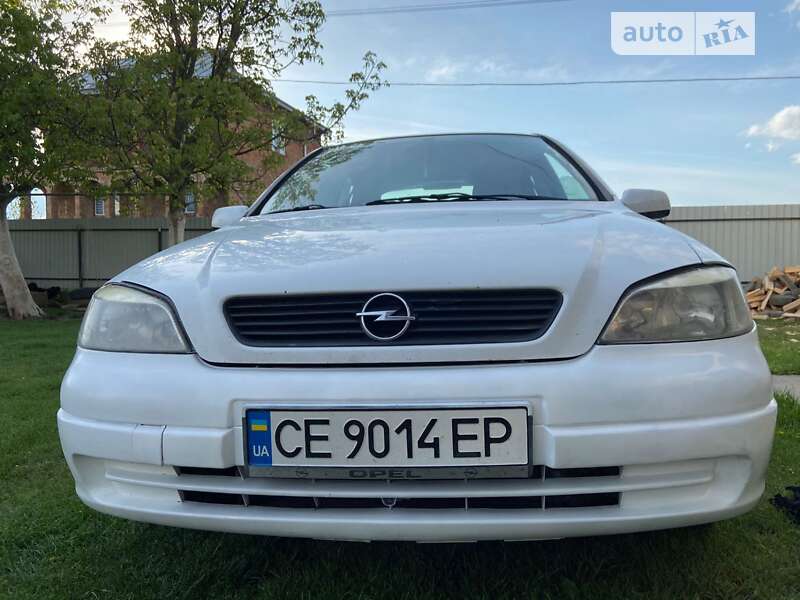 Седан Opel Astra 2001 в Черновцах