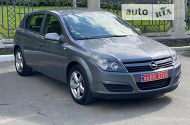 Хетчбек Opel Astra 2004 в Ірпені