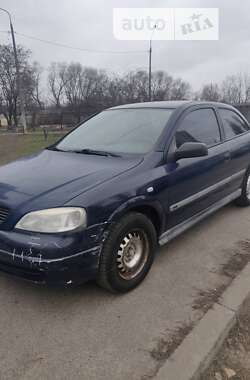 Хэтчбек Opel Astra 2000 в Киеве