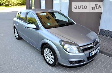 Хэтчбек Opel Astra 2004 в Львове