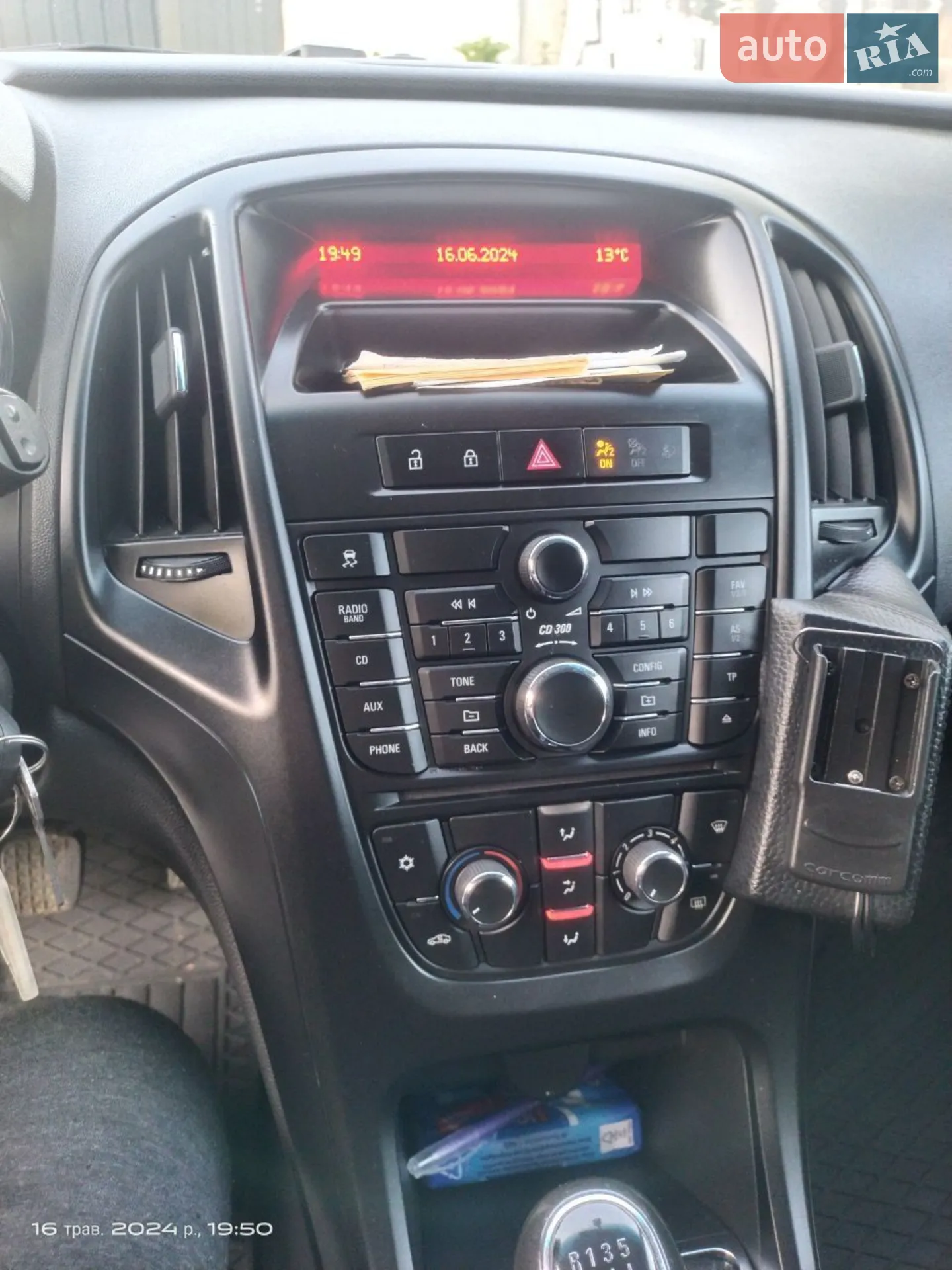 2011 Opel Astra - мініатюра 10