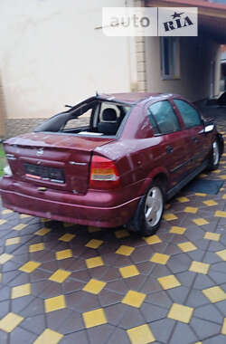 Седан Opel Astra 2008 в Виноградове