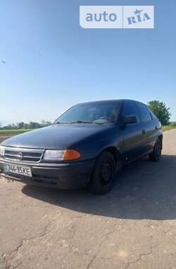 Хэтчбек Opel Astra 1996 в Чернигове