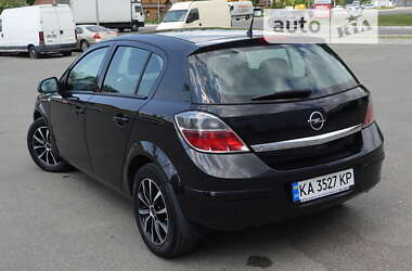 Хэтчбек Opel Astra 2014 в Броварах