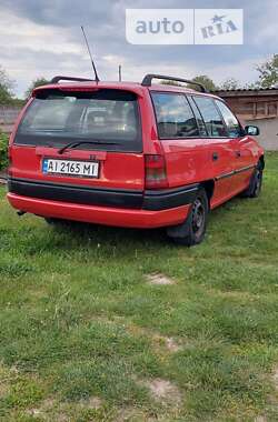 Универсал Opel Astra 1996 в Броварах