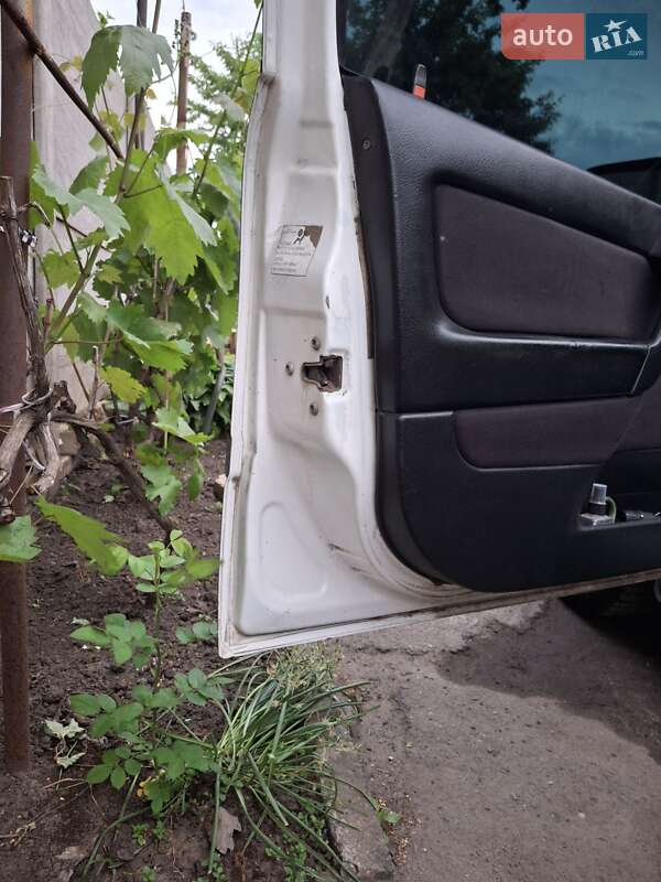 Универсал Opel Astra 2000 в Кривом Роге