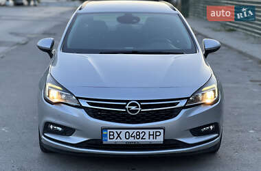 Універсал Opel Astra 2018 в Кам'янець-Подільському