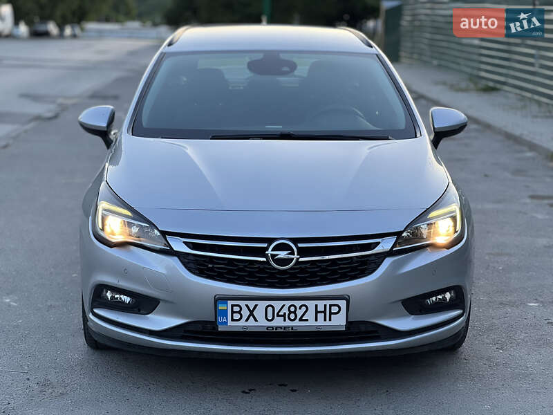 Універсал Opel Astra 2018 в Кам'янець-Подільському