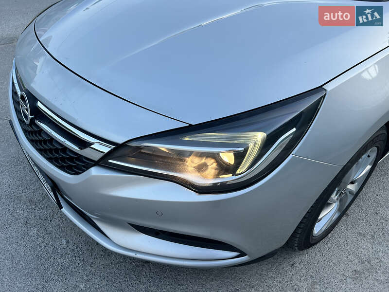 Універсал Opel Astra 2018 в Кам'янець-Подільському