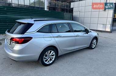 Універсал Opel Astra 2018 в Кам'янець-Подільському