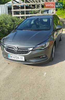 Opel Astra 2019