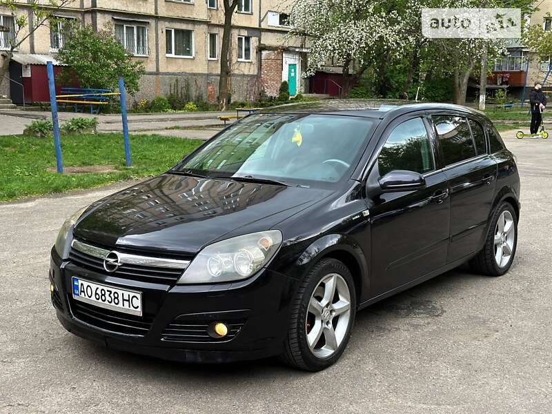 Хэтчбек Opel Astra 2006 в Виннице