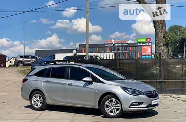 Універсал Opel Astra 2016 в Києві