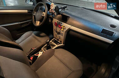 Универсал Opel Astra 2007 в 