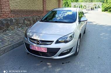 Универсал Opel Astra 2012 в Луцке