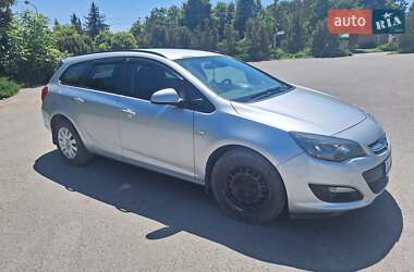 Универсал Opel Astra 2014 в 