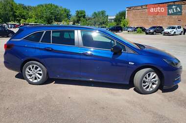 Универсал Opel Astra 2021 в Чернигове