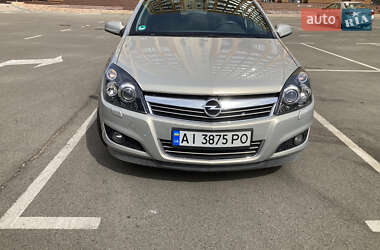 Opel Astra 2009