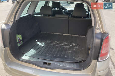 Универсал Opel Astra 2009 в 