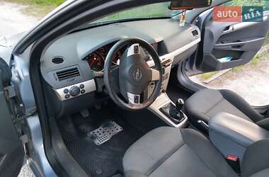 Универсал Opel Astra 2007 в 