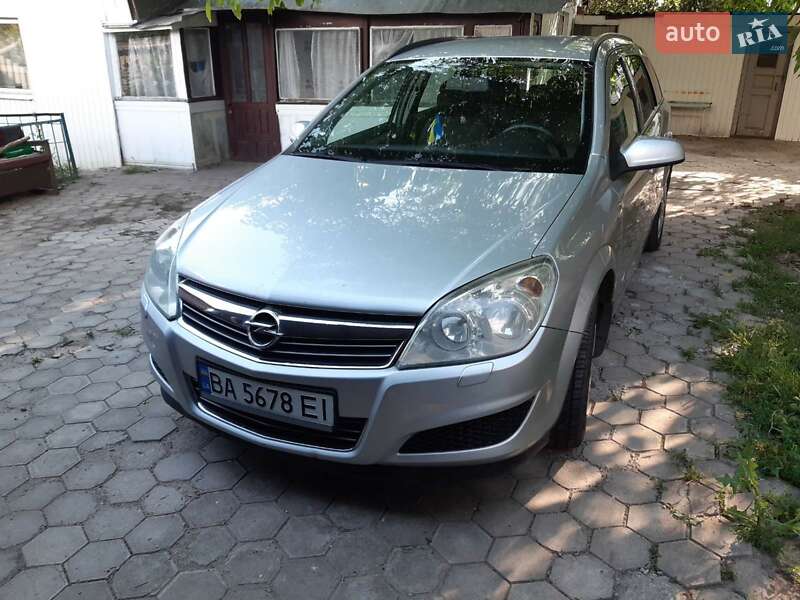 Универсал Opel Astra 2007 в 