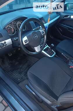 Универсал Opel Astra 2009 в 