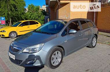 Opel Astra 2010